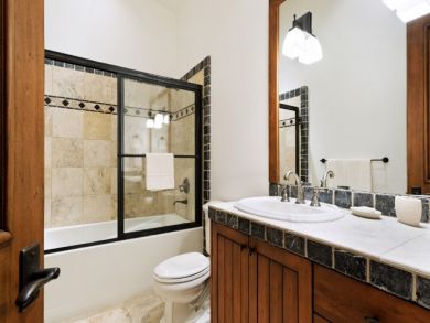 Luxury Aspen Vacation Rental Home Five Bedrooms